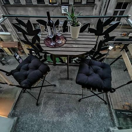 Central Double Studio With Amazing View Bukarest Kültér fotó